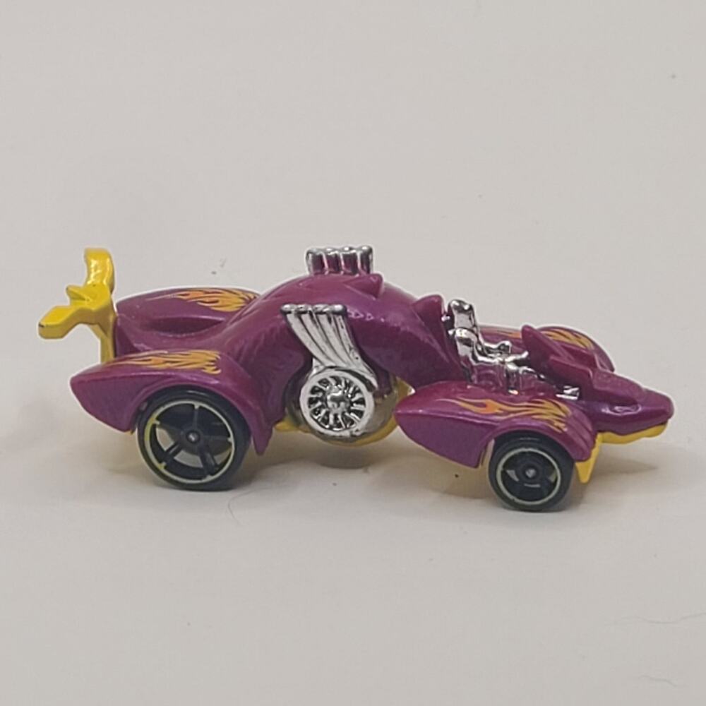 HOT WHEELS Loose Knight Dragon ( Purple. Version)